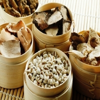 衛(wèi)計委公布的既是食品又是藥品的中藥名單